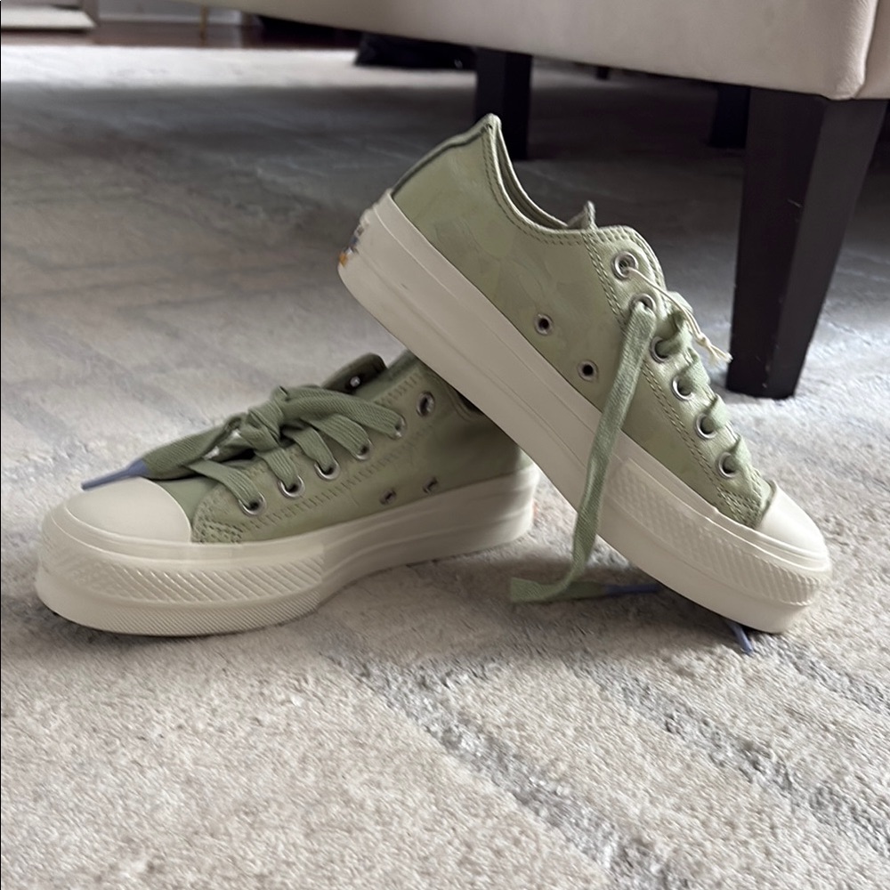 Converse Green Canvas Platform Sneakers